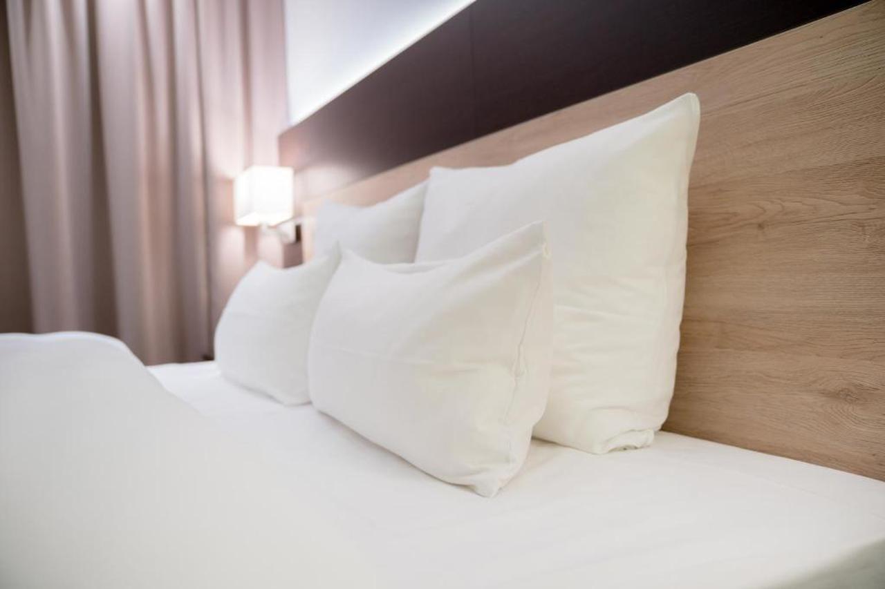 Taste Style Hotel Baeren เอาก์เกน ภายนอก รูปภาพ